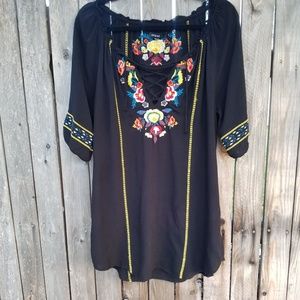 Origami  by vivien  embroidered  tunic blouse ( m)